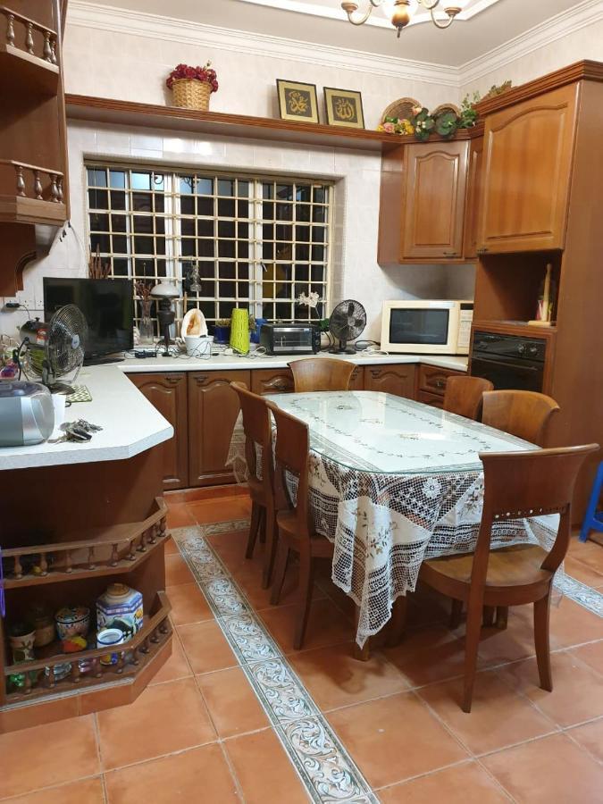קאג'אנג Lavender Impian Homestay מראה חיצוני תמונה