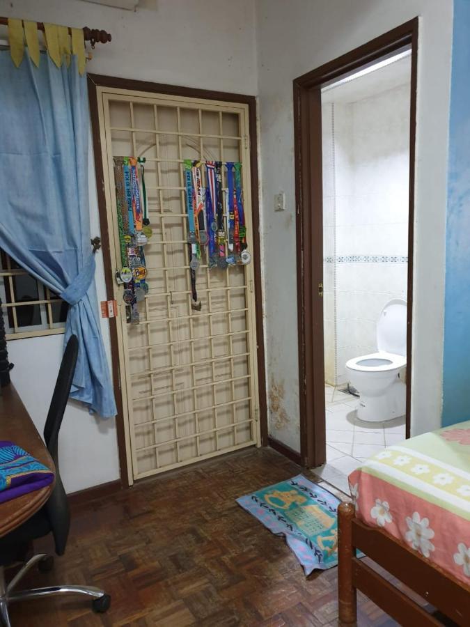 קאג'אנג Lavender Impian Homestay מראה חיצוני תמונה