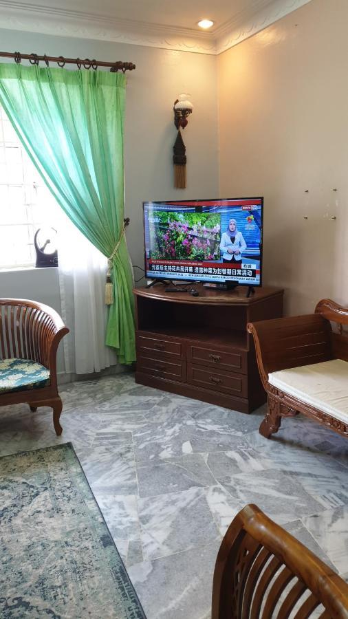 קאג'אנג Lavender Impian Homestay מראה חיצוני תמונה